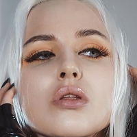 Nivalislava Meztelen
