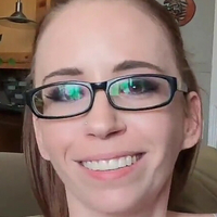 Norah Nova Meztelen