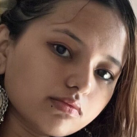 Norris Priyanka Meztelen