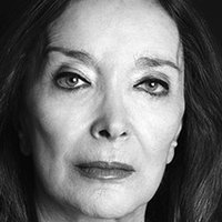 Núria Espert Meztelen