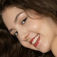 Nuss.model Meztelen