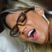 oficialbradmontana Meztelen