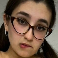 Oliveskinvip Meztelen