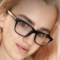 oliviaiui Meztelen