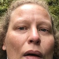 Päivi Akonpelto Meztelen