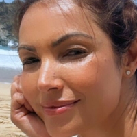 Patrícia Poeta Meztelen