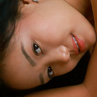 peacebenskin Meztelen