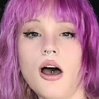 Penny May Meztelen