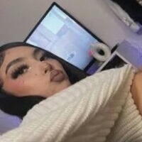 Petitebbywinni Meztelen