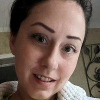 ravennina Meztelen