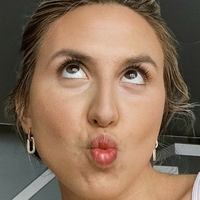 Reagan Conrad Meztelen
