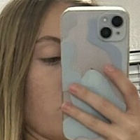 Reannon Meztelen