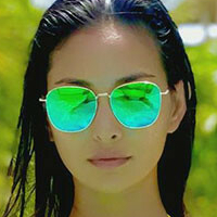 Renuca Singh Thakuri Meztelen