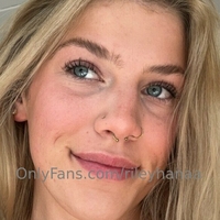 rileyhanaa Meztelen