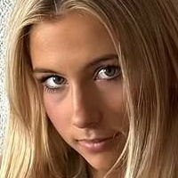Romy Mars Meztelen