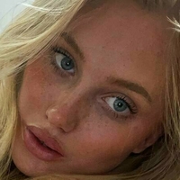 rosieharper Meztelen