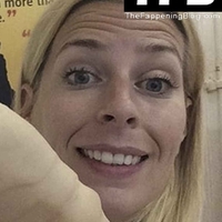 Sara Pascoe Meztelen