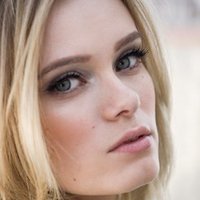 Sara Paxton Meztelen
