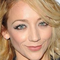 Sarah Scott Meztelen