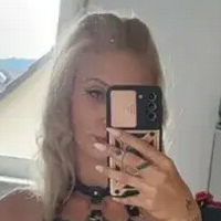 sassy100218 Meztelen