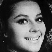 Sherry Jackson Meztelen