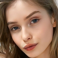 Shiny Kate Meztelen
