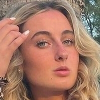 Sina-Marie Reen Meztelen