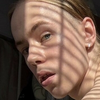 Skaya Lex Meztelen
