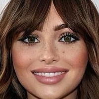 Sophia Vay Meztelen