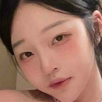 Soyee Milk Meztelen