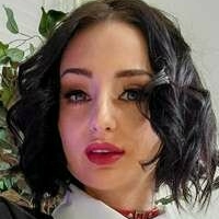 Stevie Meztelen