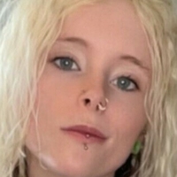 Storm Layne Meztelen
