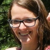 Survival Lilly Meztelen