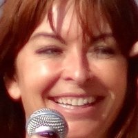 Suzi Perry Meztelen