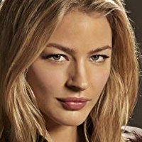 Tabrett Bethell Meztelen