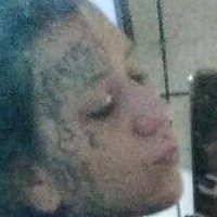 Taina minski Meztelen