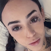 Tanye Meztelen