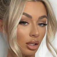 Tasha Newcombe Meztelen