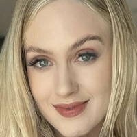 Tiffany Day Meztelen