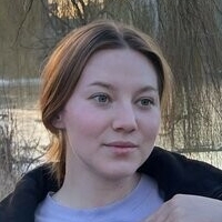 TKristina Meztelen
