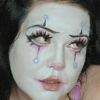 TriSarah Topless Meztelen