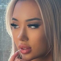 Victoria Mezei Meztelen