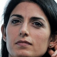 Virginia Raggi Meztelen