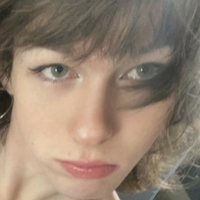 Weirdrandomguy5 Meztelen