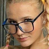 x_hot_little_girl Meztelen