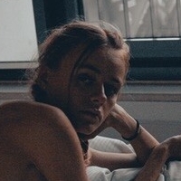 Yana Wex Meztelen