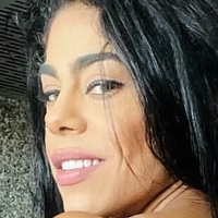 Yanet Meztelen