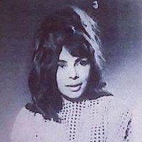 Yara Lex Meztelen