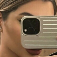 Yris Araujo Meztelen