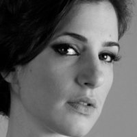 Zana Marjanović Meztelen